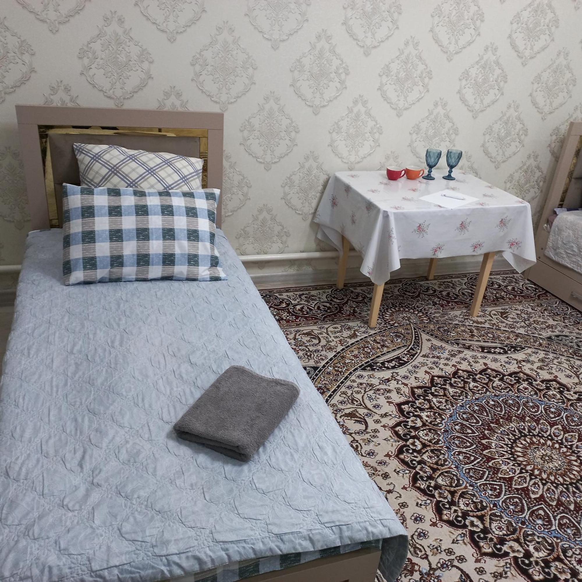 Hotel "Тихий Дом Трансфер" Bishkek Ruang foto